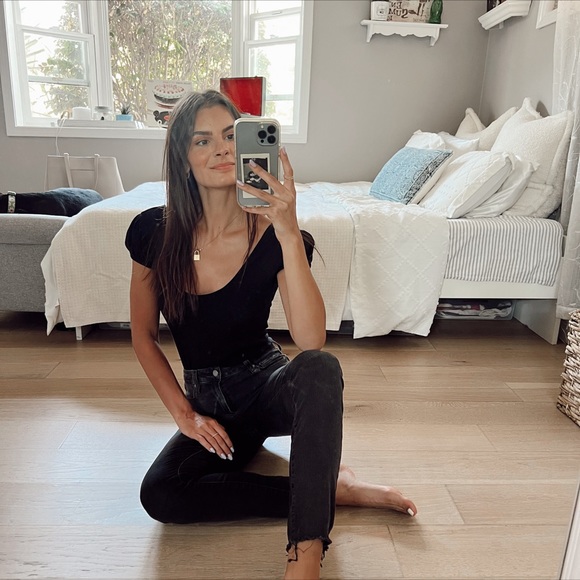 PAIGE // Jeans - Picture 5 of 8